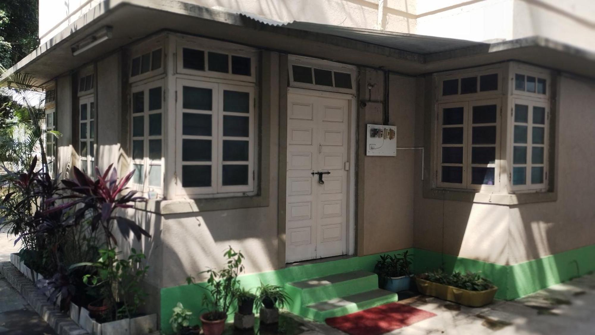 Madhav Bhavan Guest House ปูเน่ ภายนอก รูปภาพ