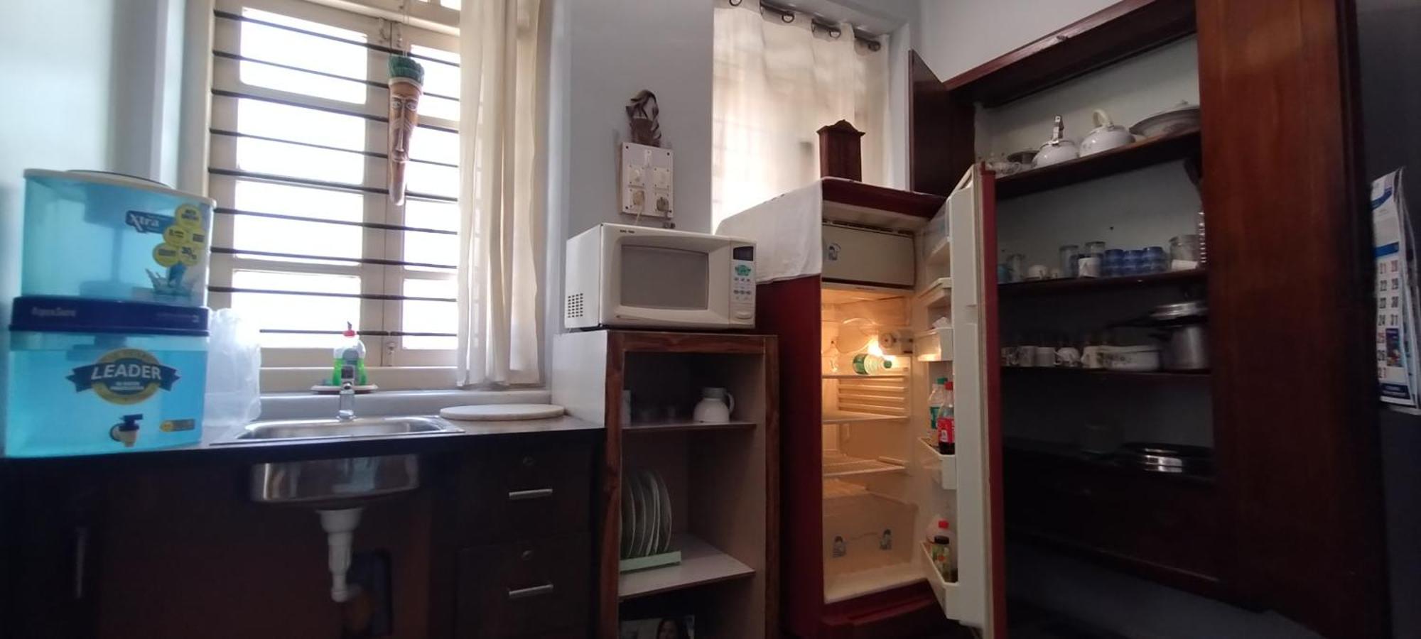 Madhav Bhavan Guest House ปูเน่ ภายนอก รูปภาพ