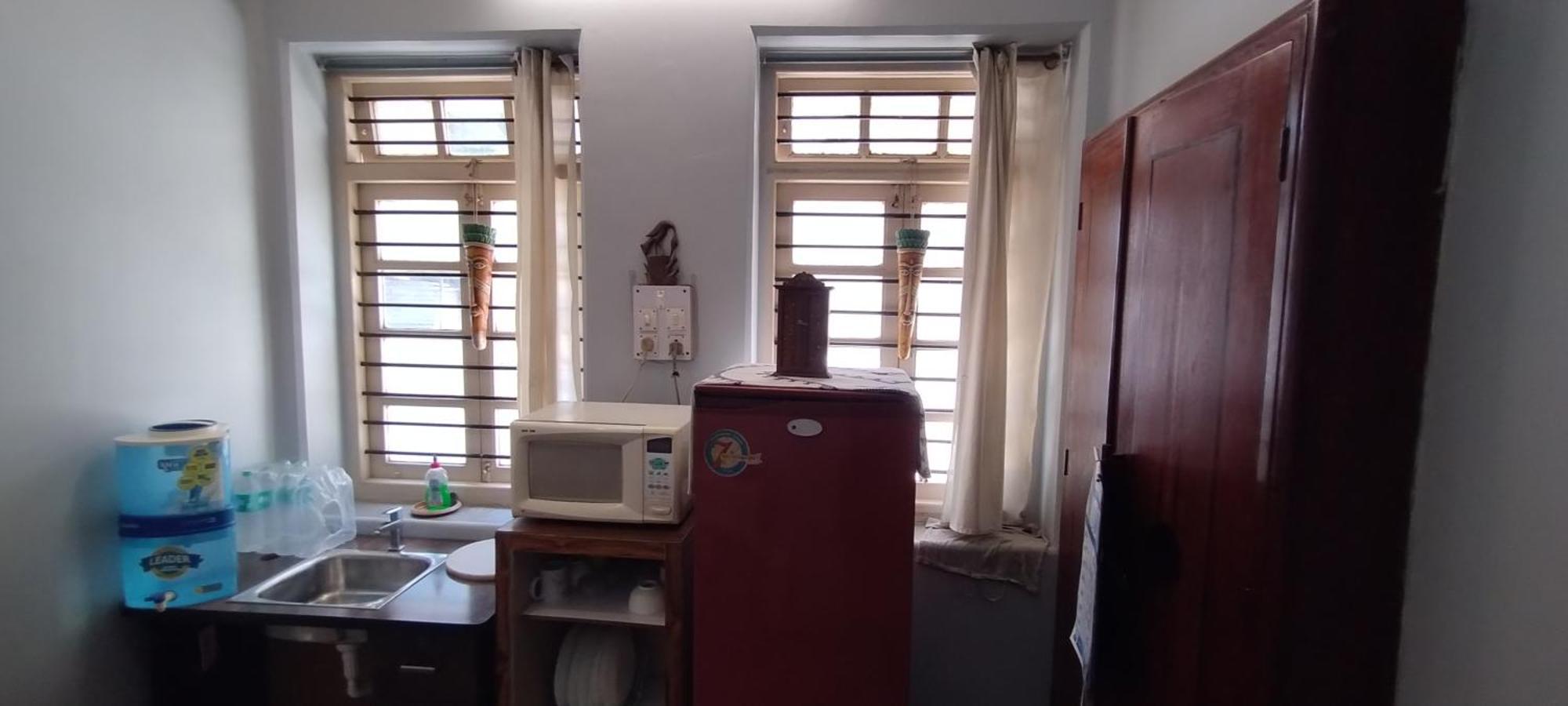 Madhav Bhavan Guest House ปูเน่ ภายนอก รูปภาพ